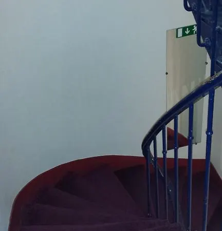 Ξενοδοχείο Printania 2*